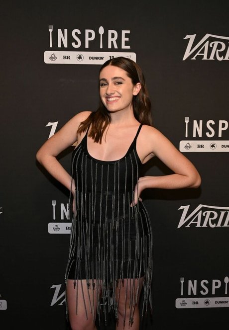 Rachel Anne Sennott star adult pic