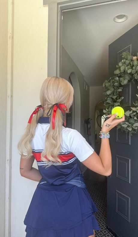 slut milf onlyfans art naked image