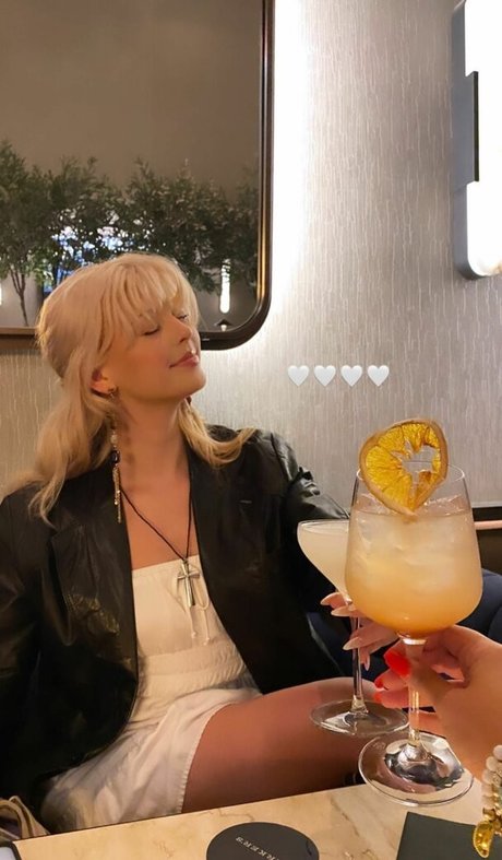 frottage onlyfans free porn picture