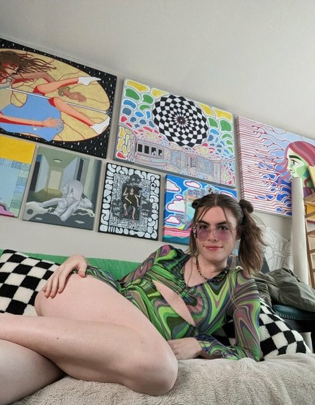 Nayomo sexy model photos