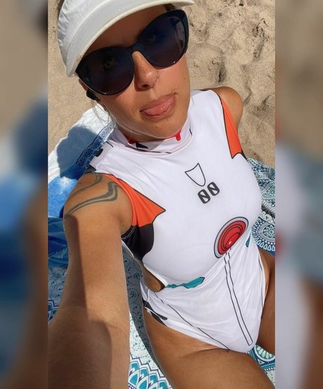 ass spread onlyfans pretty pic