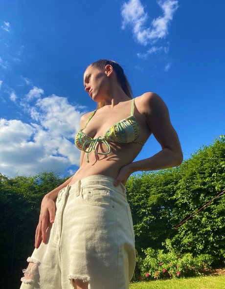 Frankie Lollia star nudes photos