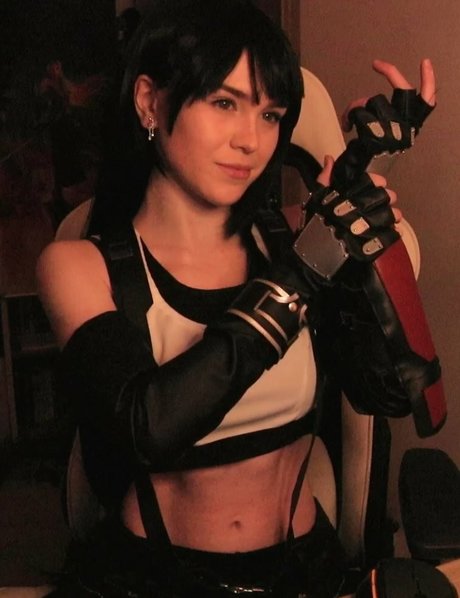 Frankie Lollia model nudes img