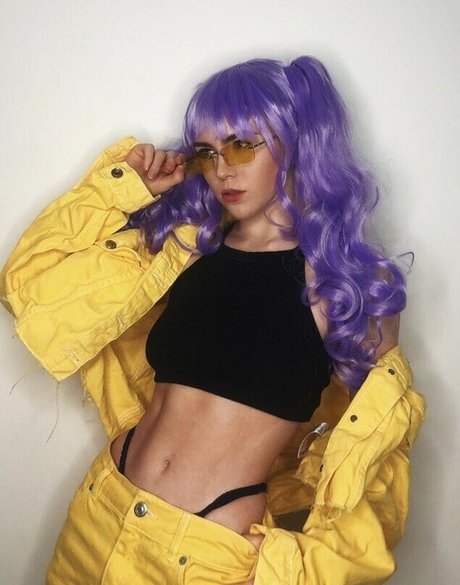 Frankie Lollia porn model pics