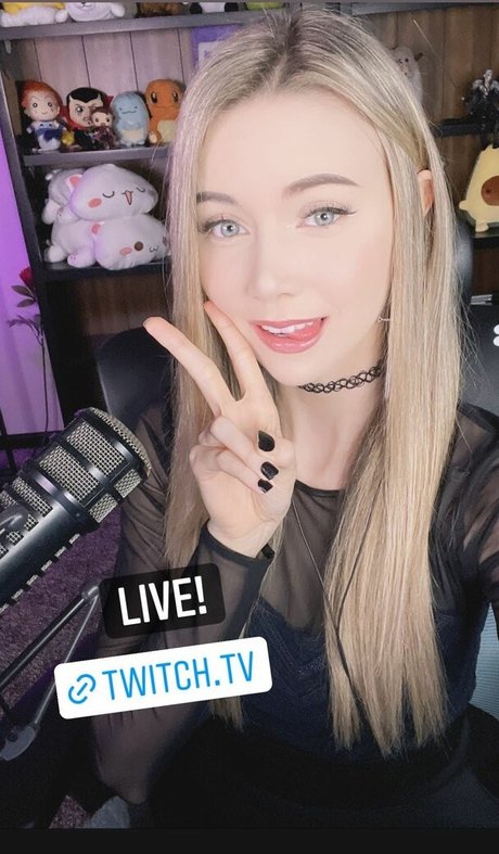 girl onlyfans sexy nude image