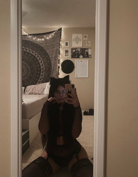 nonsalemwitch perfect actress gallery