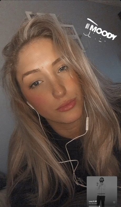 Caitlin Beevers star xxx gallery