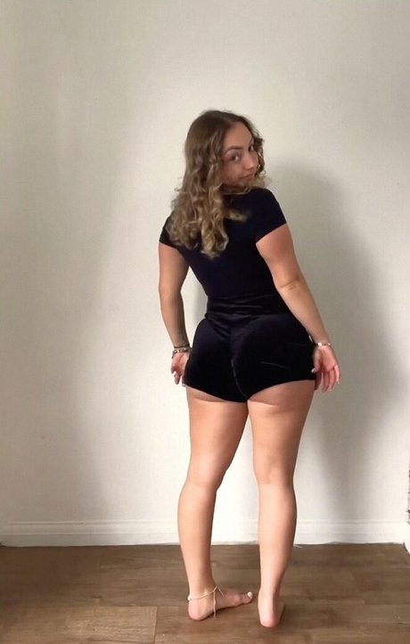 hairy armpits onlyfans pornos pics