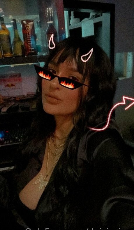 daisiesinn star sex image