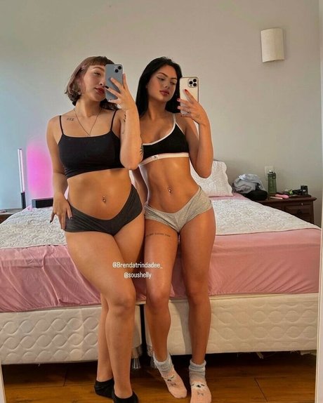 Brenda Trindade model perfect image