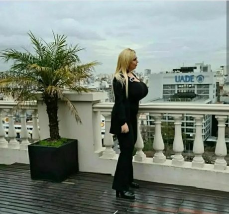 blonde maria best star img