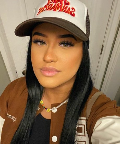 Viphanaaels model porn img