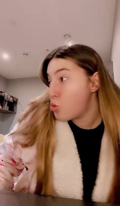 The Blue Dress Girl pretty actress pics