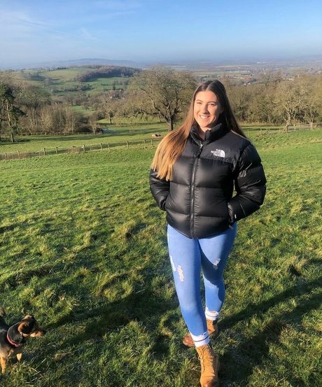 The Blue Dress Girl porn model pictures