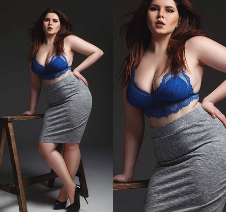 college girl onlyfans beautiful naked image