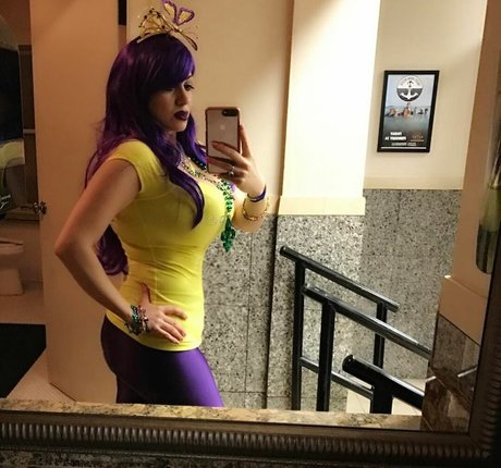 Jennifer Cortez top star img