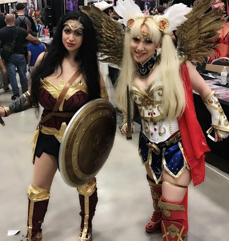 Jennifer Cortez model high quality image