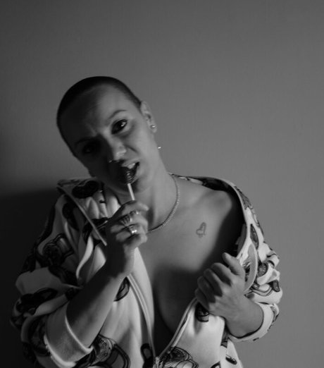 frottage onlyfans sex photo