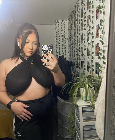 chelsea leigh star nude photo