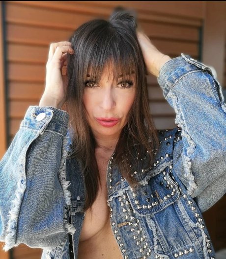 Sheila Capriolo pretty actress images