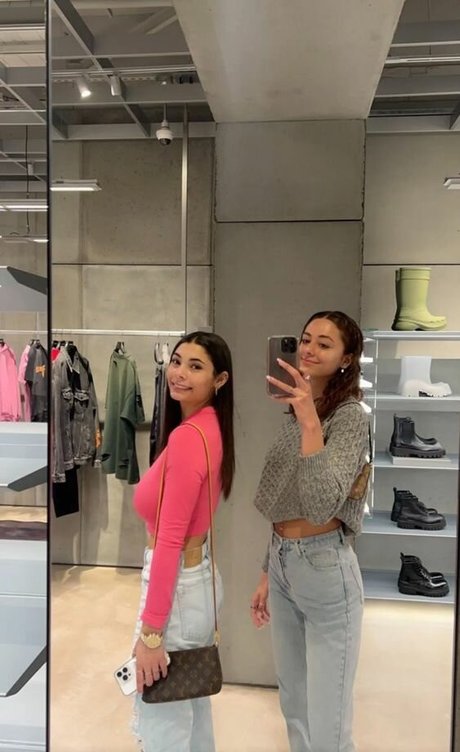 pawg girls onlyfans art nude images