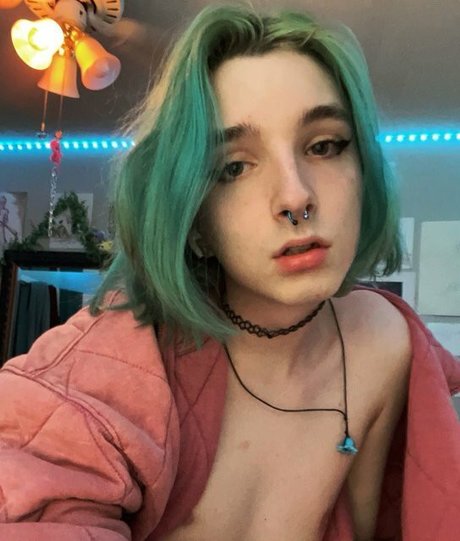 Bisectual star adult archive