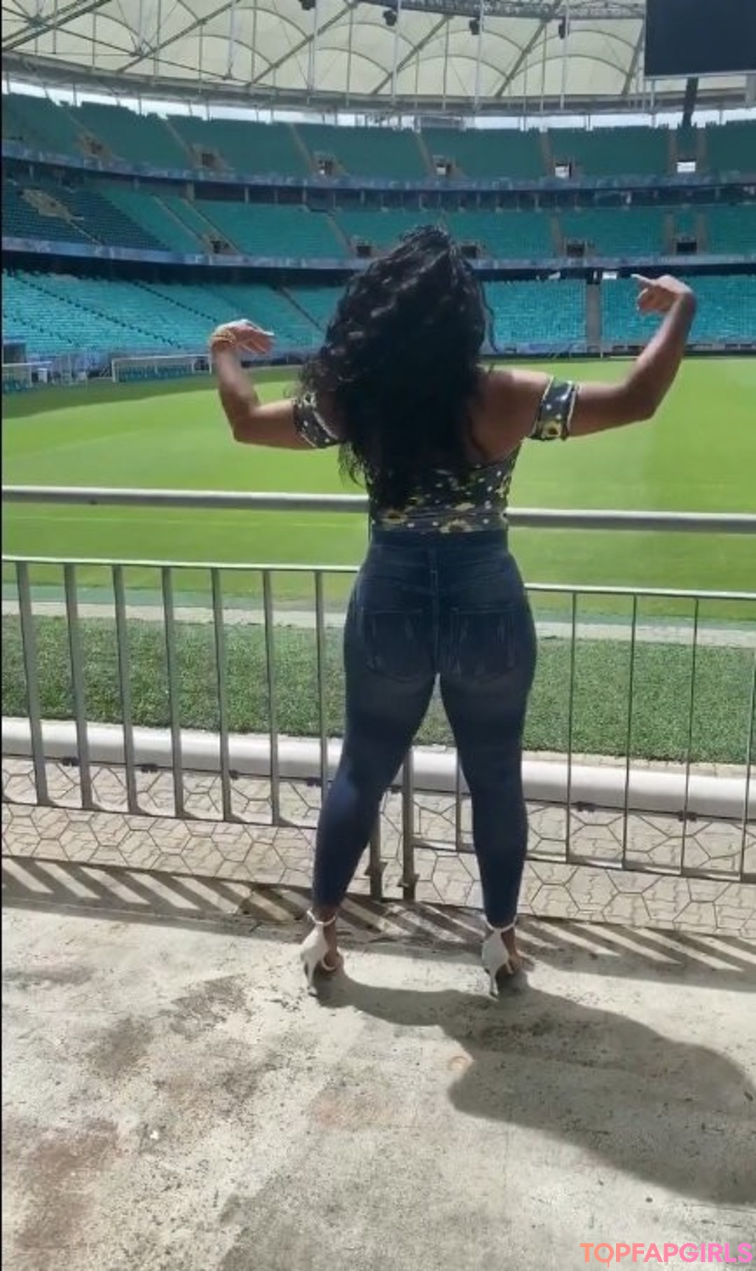 gay influencer onlyfans beautiful naked img