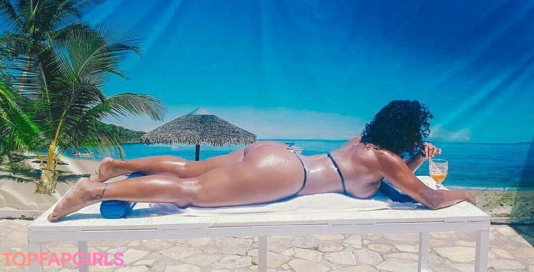 Rosiane Pinheiro sexy model pics