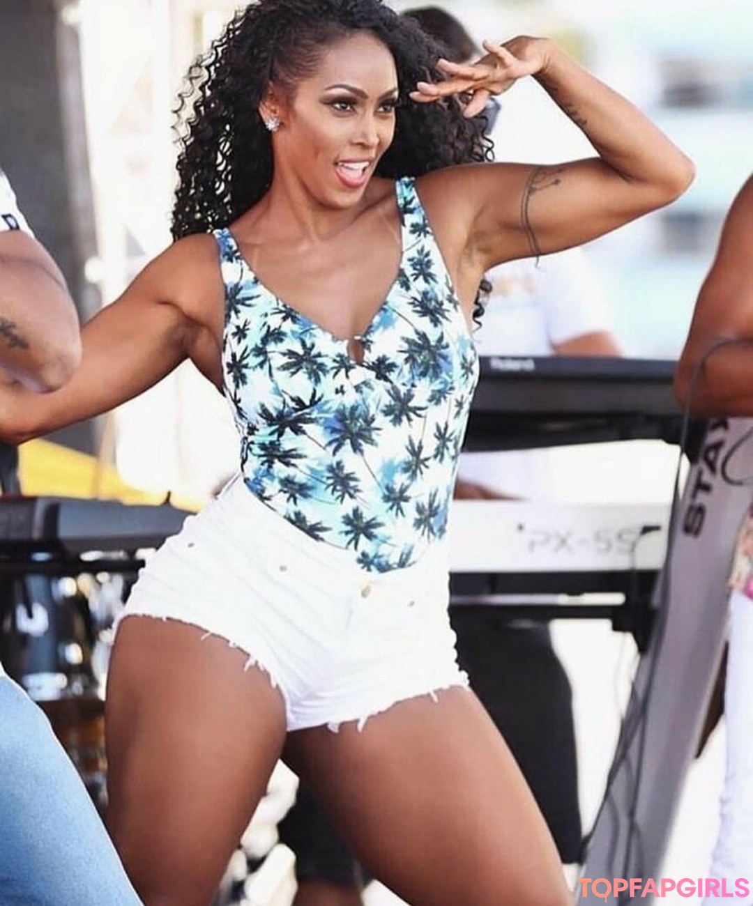 Rosiane Pinheiro free star photos