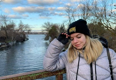 dildo onlyfans sexy naked picture