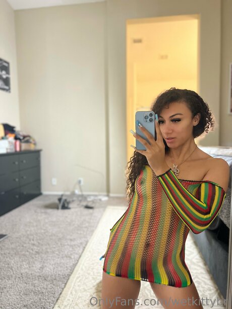 wetkittybri model beautiful image