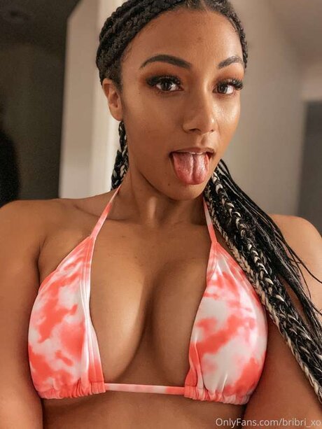 wetkittybri pornstar adult gallery