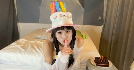 sucking tits onlyfans beautiful xxx picture