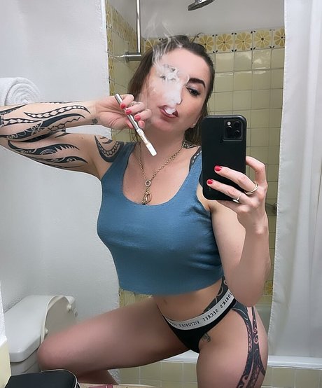 Ingrid Brans hd actress pictures