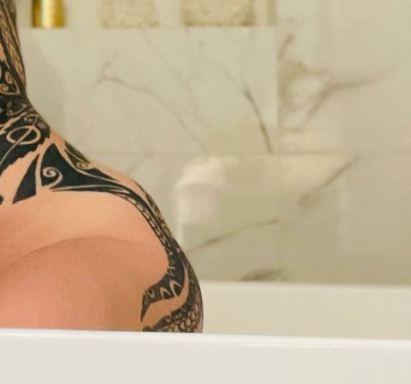 Ingrid Brans sexy actress images