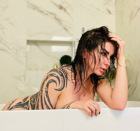 Ingrid Brans nice pornstar photo