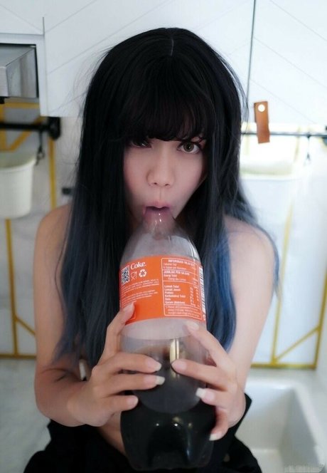 Silchancrayon model hot pics