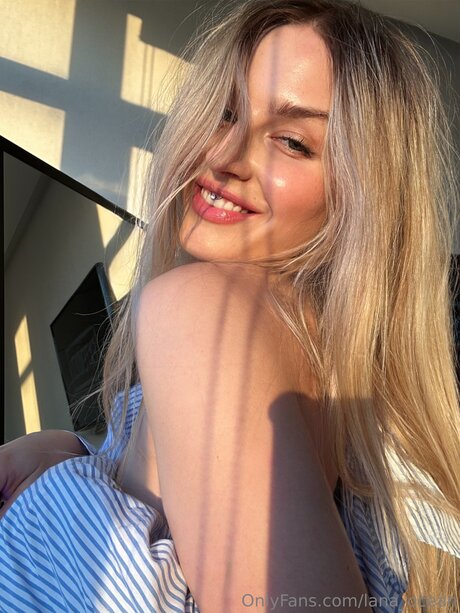 shemale handjob onlyfans free naked pics