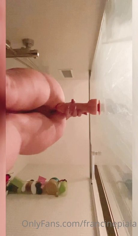 Francine Piaia pretty actress images