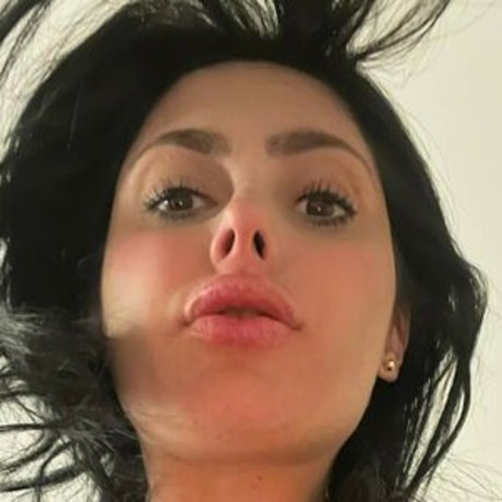 Francine Piaia pornstar naked pictures