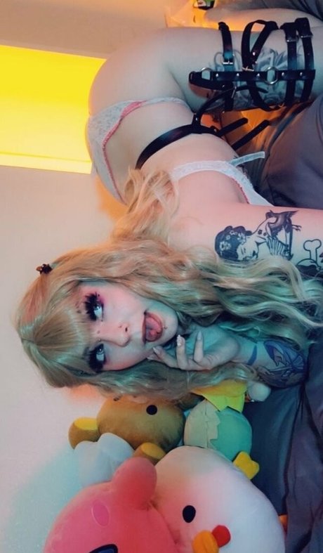 lightningspeed pretty pornstar pics