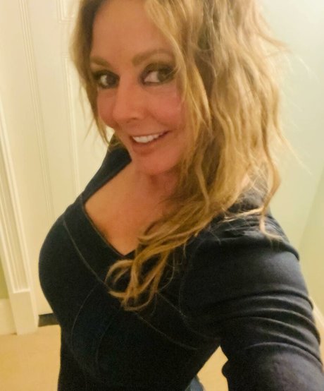 tiny asian onlyfans hd pics