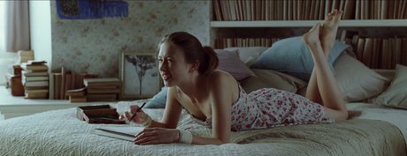 Taissa Farmiga pornstar naked pics