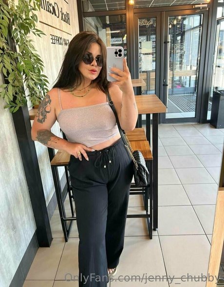 bikini fitness onlyfans adult image