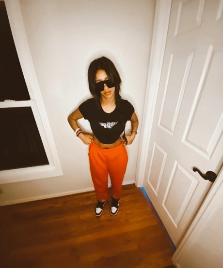 Lyla Troglin xxx model archive