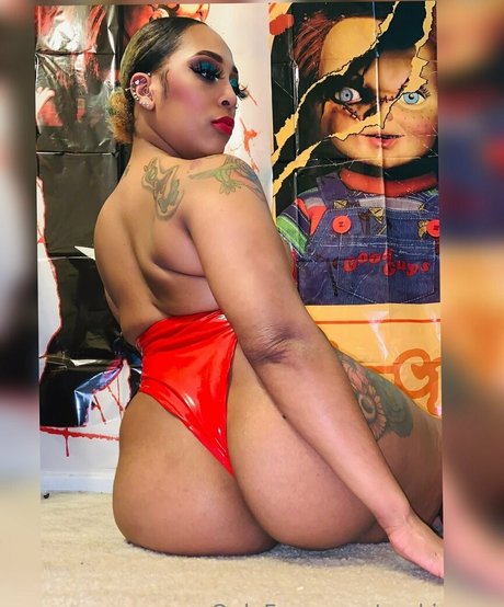 hairy teen pussy onlyfans naked picture