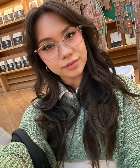 QuarterJade pornstar perfect pics