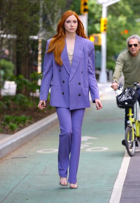 Karen Gillan pornographic star pics