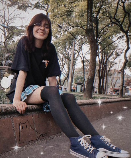 hippie onlyfans porn image