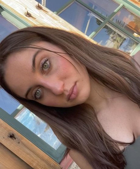 Claudsnation naked model img